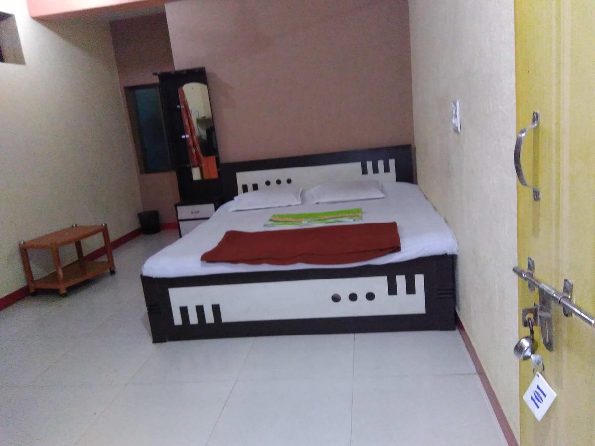 Sai Prasad Guest House Murūd Pokój zdjęcie